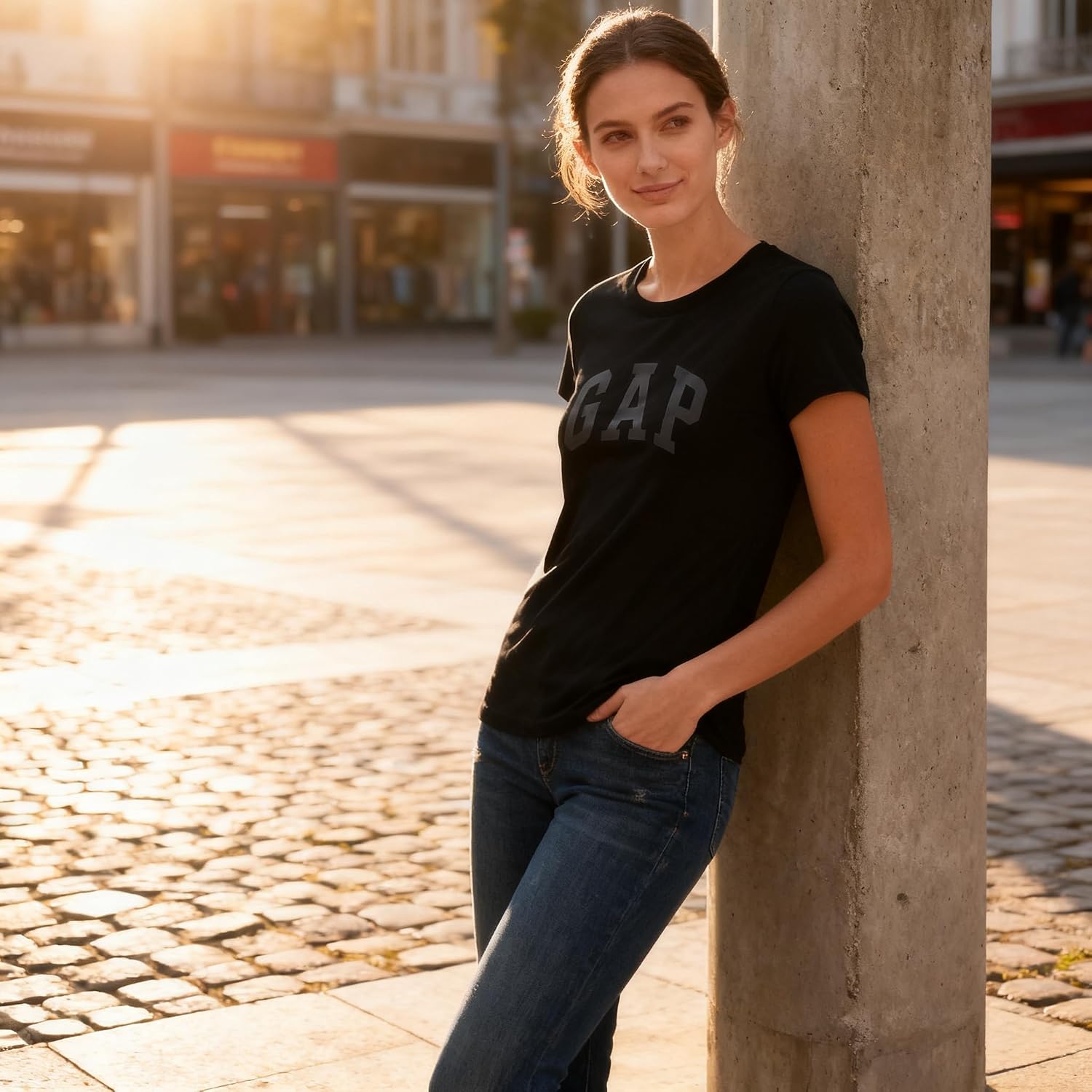 Gap Women'S Classic Logo Tee T-Shirt