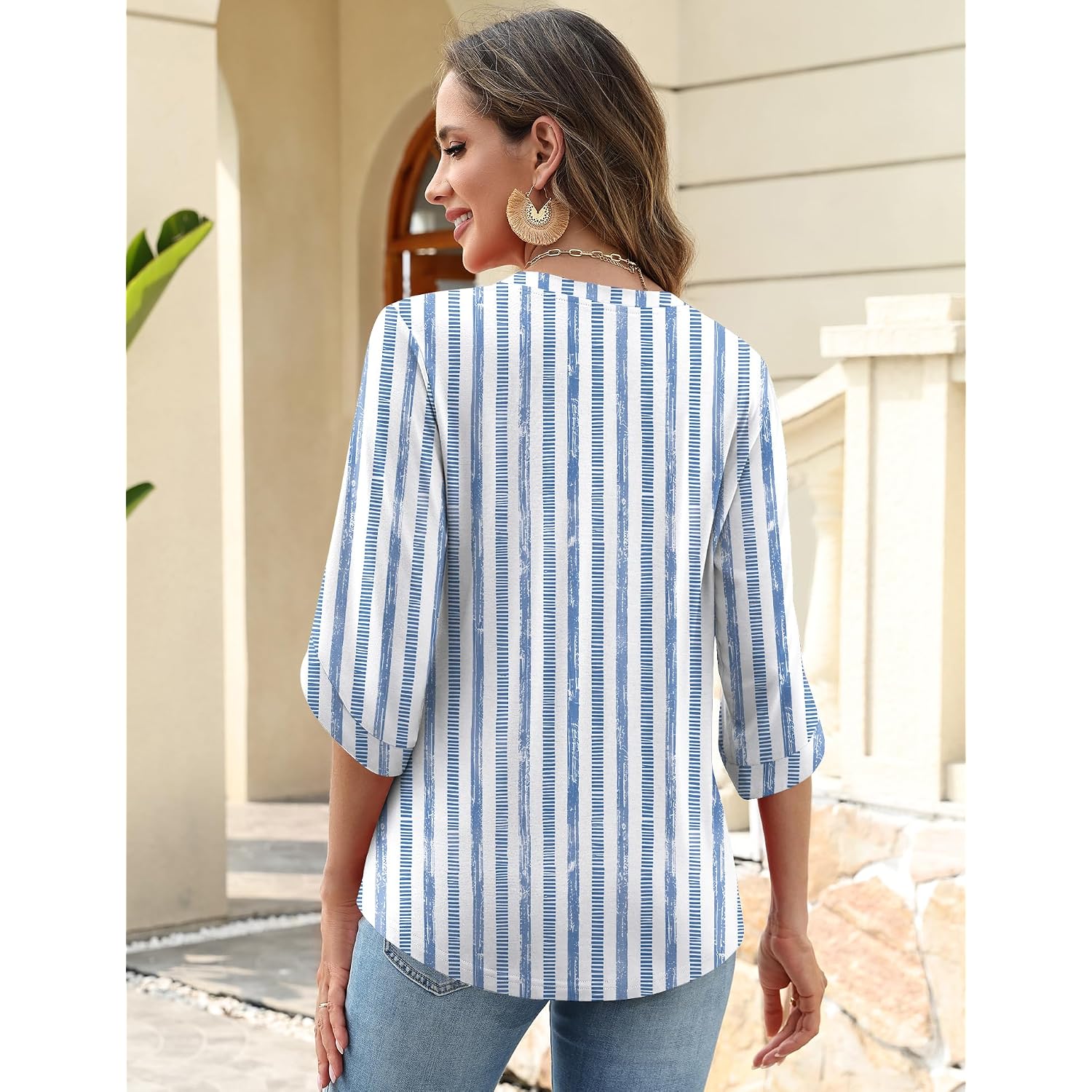 Womens 3/4 Sleeve Crew Neck Tops Business Casual Basic Blouses Trendy Flowy Tees