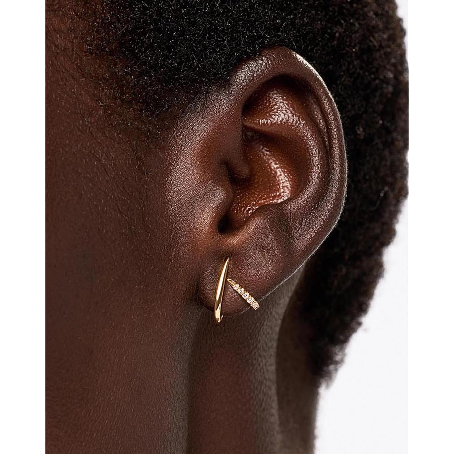 MUMREUES Gold Earrings for Women Trendy 14K Gold Plated Stud Earrings Dainty Minimalis Hypoallergenic CZ Earrings Jewelry Gifts for Her