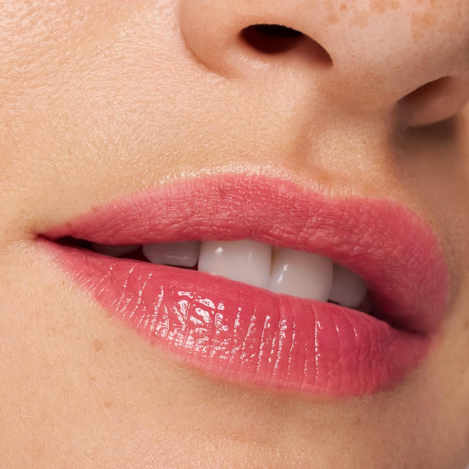 essence | Hydra Kiss Lip Tint | Hydrating, Long-Lasting Lip Stain | Natural Color & Radiant Shine (02 Vintage Rose)