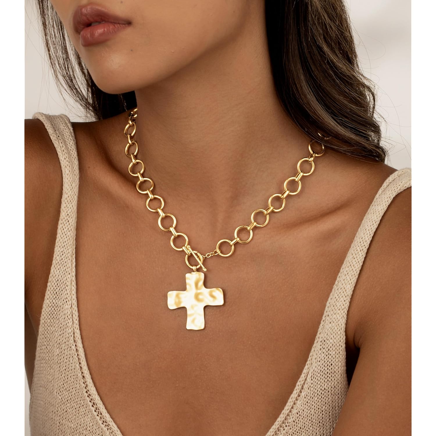 CHESKY 14K Gold Plated Chunky Cross Necklace for Women, Statement Cross Necklace Big Hammered Bold Cross Heart Pendant Necklace Trendy Gold Toggle Necklaces Vintage Jewelry