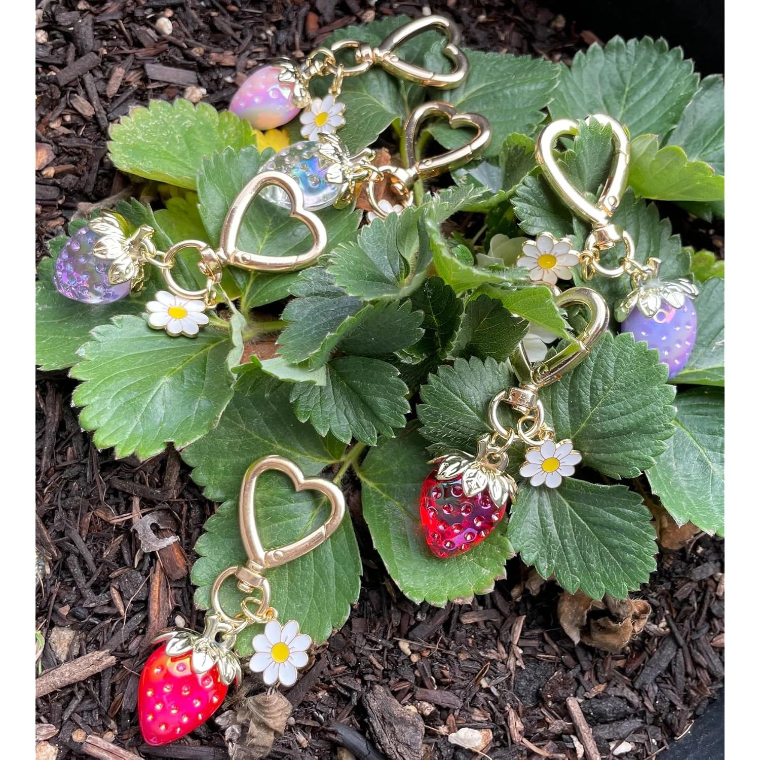 Agromusk Cute Strawberry Keychain,Bag Charms,Kawaii Heart Flower Daisy Key chains Accessories Decor for Girls Purse Gift