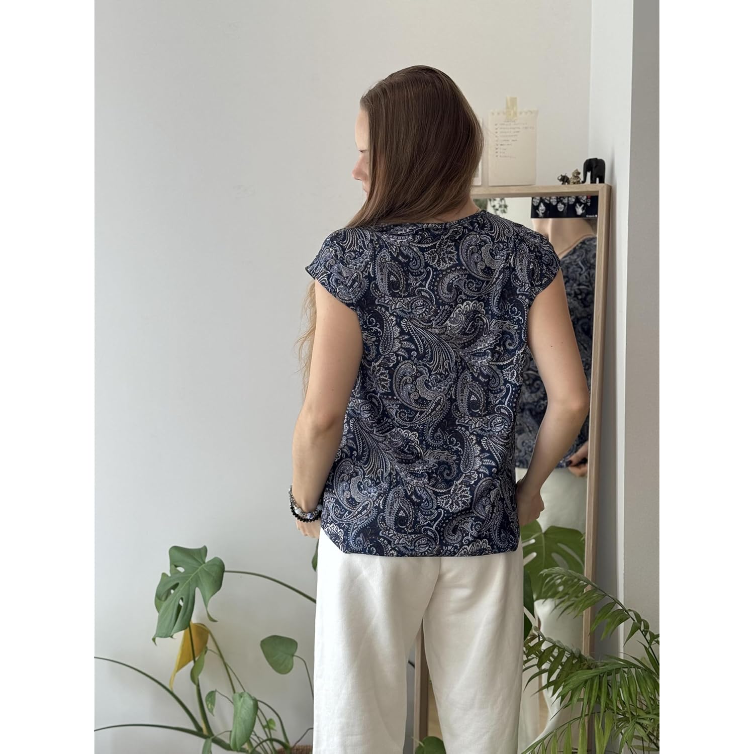 Womens Tops Short Sleeve V Neck Shirts Summer Dressy Casual Business Clothes Work Blouses Fashion Clothing Outfits