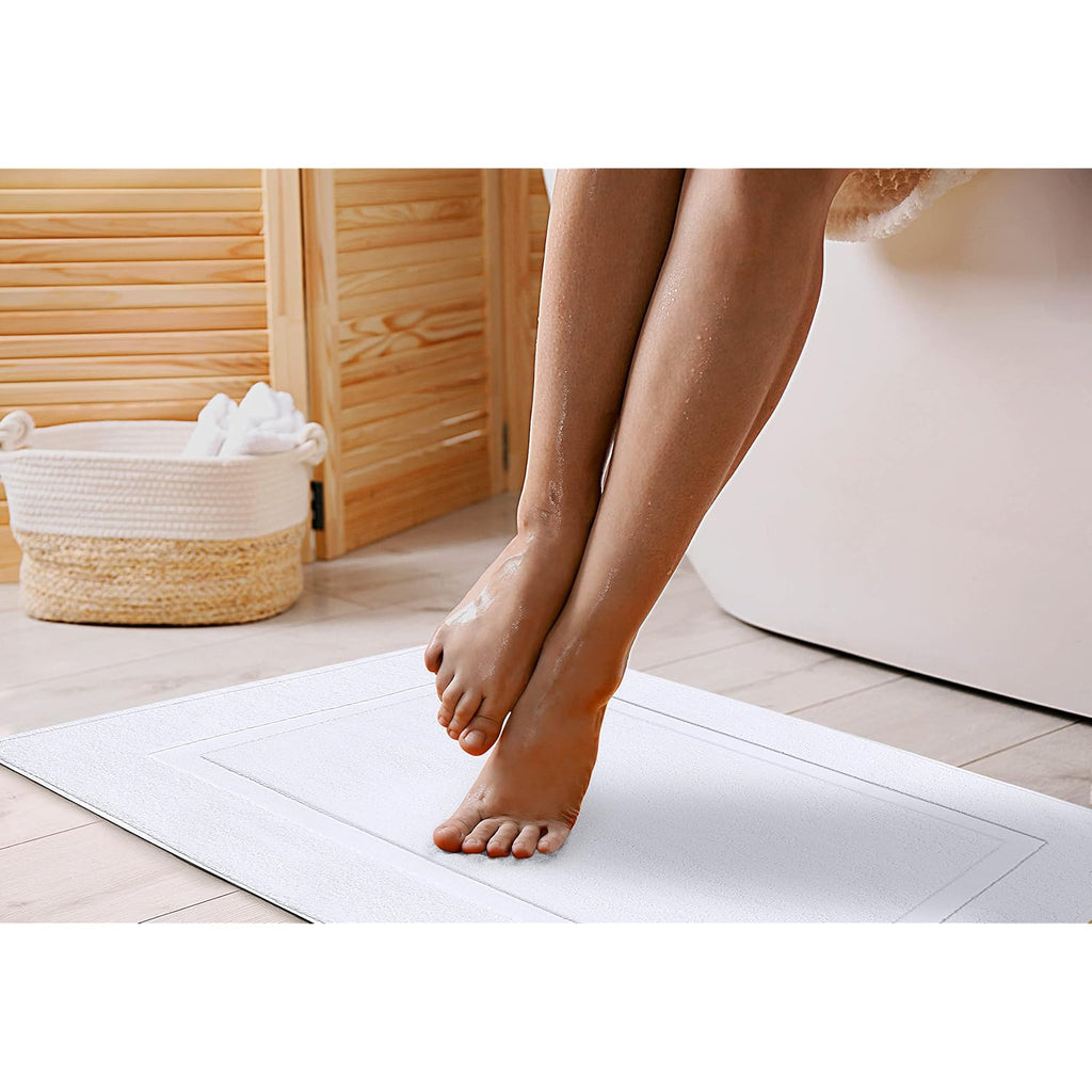 Utopia Towels Cotton Banded Rug, Bath Mats, Not a Bathroom Rug, 21 by 34 Inches, 100% Ring Spun Cotton, Highly Absorbent Shower Bathroom Floor Mat, White, 2 Pack