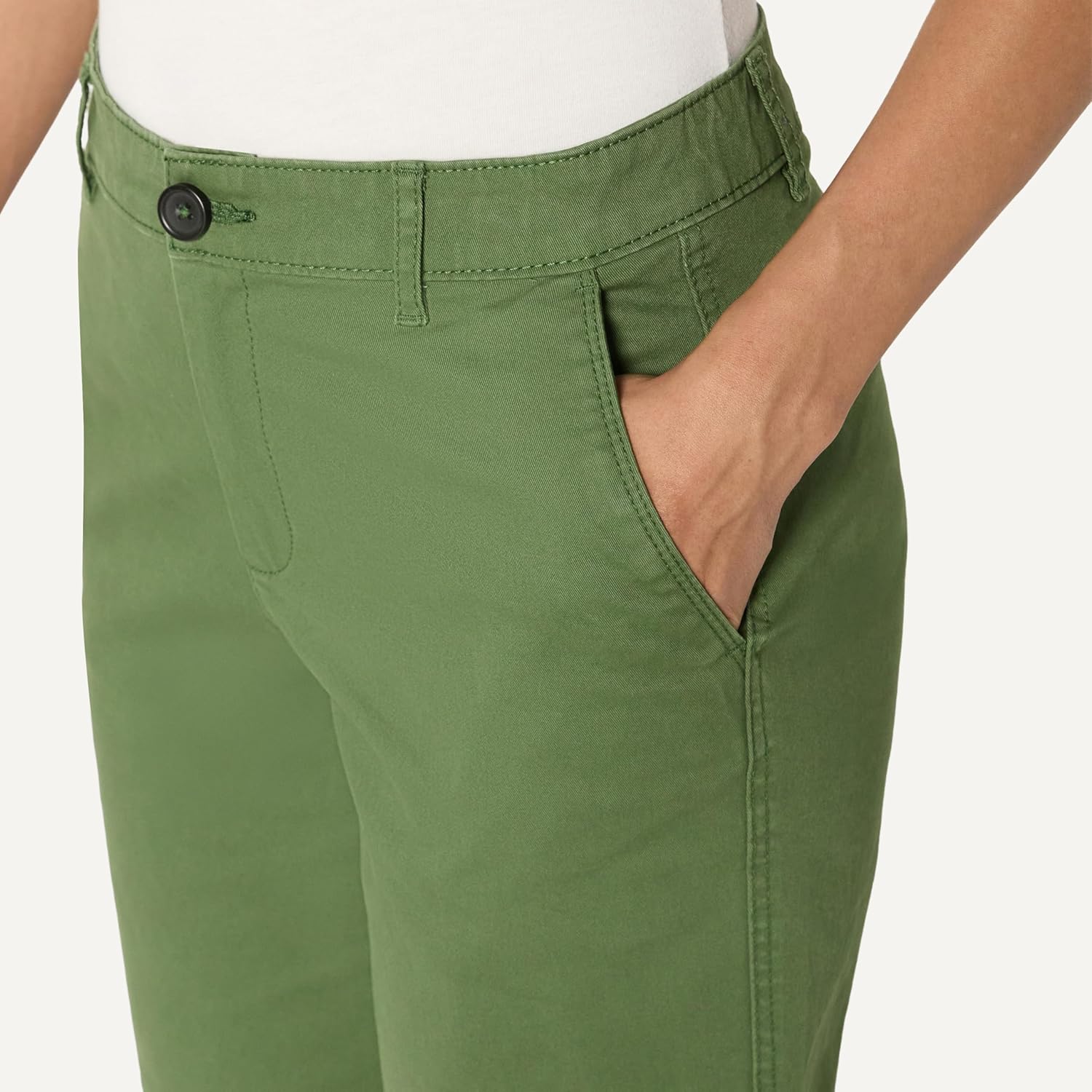 Women's Mid-Rise Slim-Fit 10" Inseam Bermuda Chino Shorts