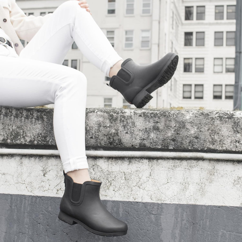 Chooka Women'S Delridge Waterproof Faux Fur Chelsea Rain Boot Slip On | Ladies Pull-On Street Style Shoes With Plush Lining, Built For Puddles, Styled For The City