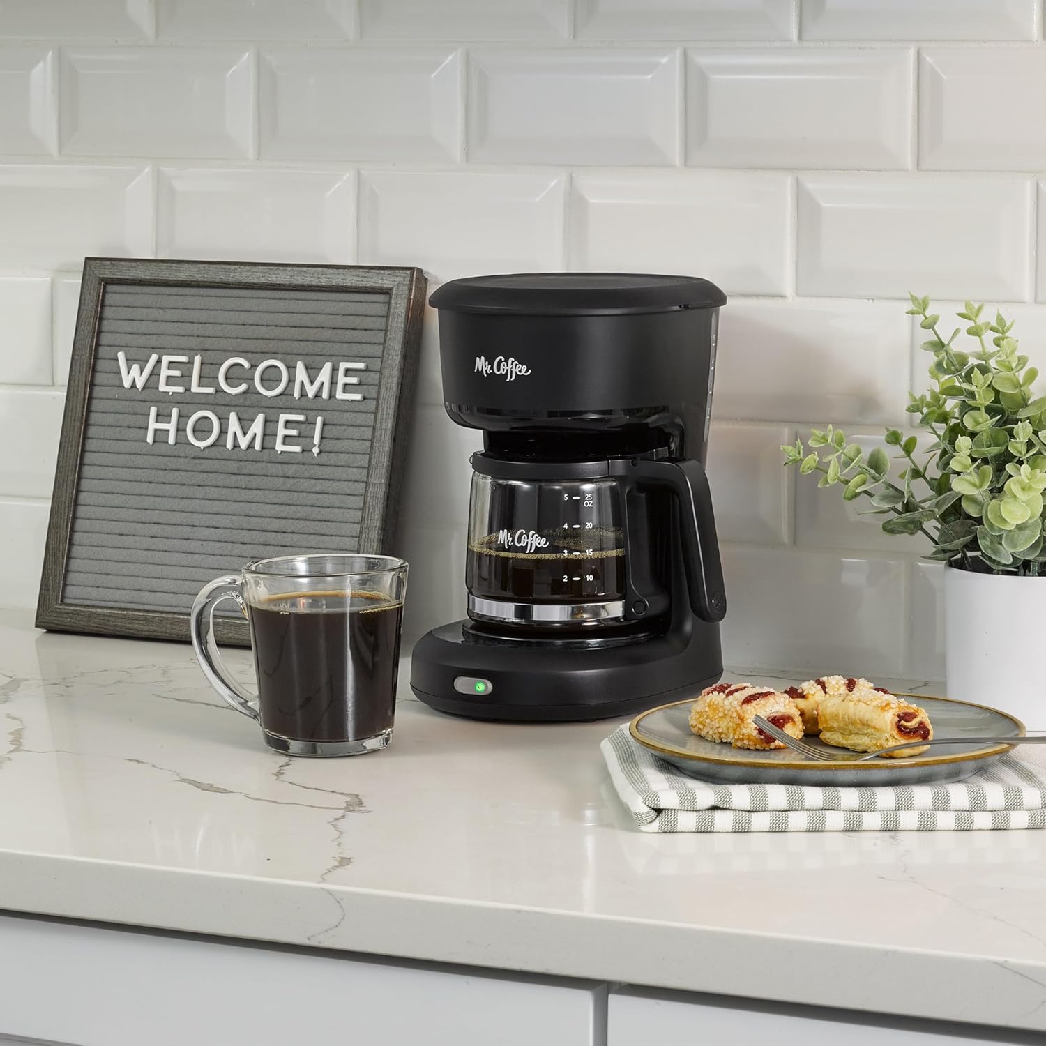 Mr. Coffee Mini Brew 5-Cup Coffee Maker with Auto-Pause & Ergonomic Carafe, Brews up to 25oz of Coffee, Perfect for Home & Office Use, Black