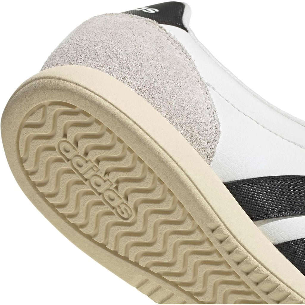 Adidas Women'S Barreda Low Shoe