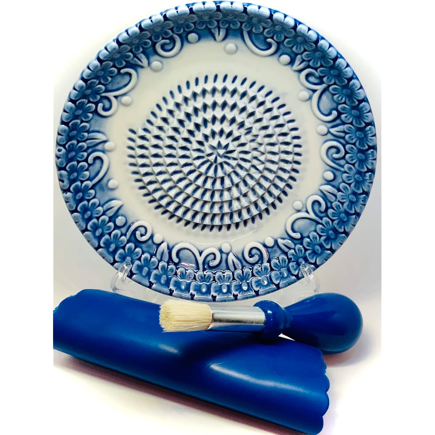 All-In-One Premium Ceramic Garlic Grater Plate 4-Piece Set - Blue Embossed Design And Style - For Garlic, Ginger, Chocolate, And More! - Comes With 5.25" Plate, Peeler, Brush, And Stand