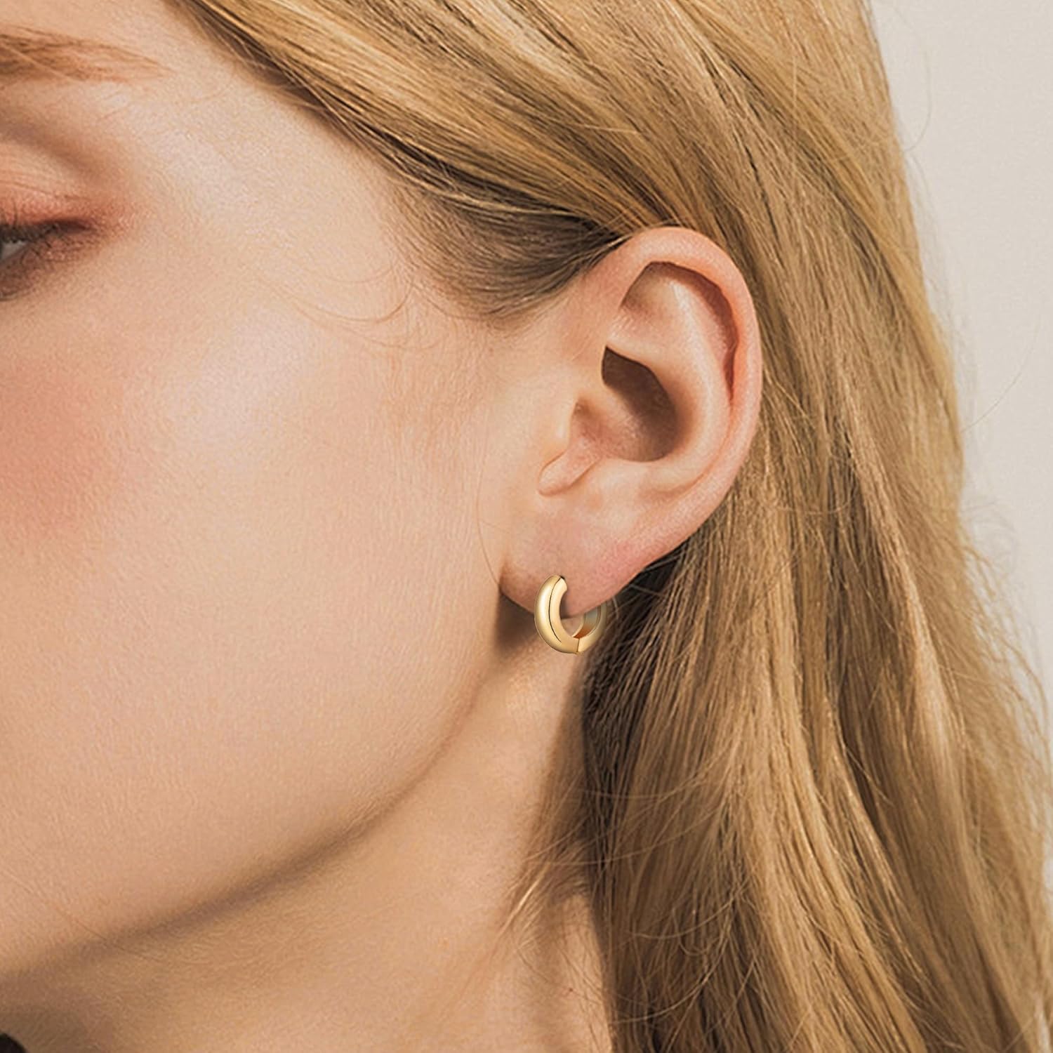 HILXURY Gold Chunky Hoop Earrings Set for Women, 14K Gold Plated Twisted Huggie Hoop Earring Hypoallergenic, Thick Open Hoops Set Lightweight