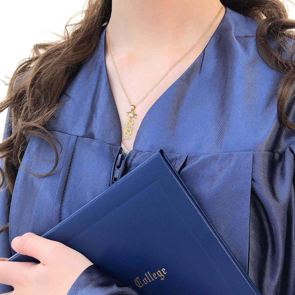 Yesteel Graduation Gifts for Women Her 2026, Class of 2026 Graduation Necklace for Best Friends, High School College Graduation Gifts for Women Jewelry