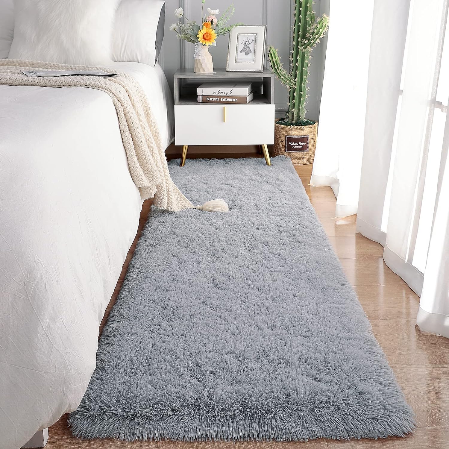 Soft Runner Rugs For Bedroom Living Room Plush Fluffy Rug 2X6 Feet, Shag Furry Area Rug Carpet Non Shedding For Nursery Children Kids Girls Room Home Decorative, Grey