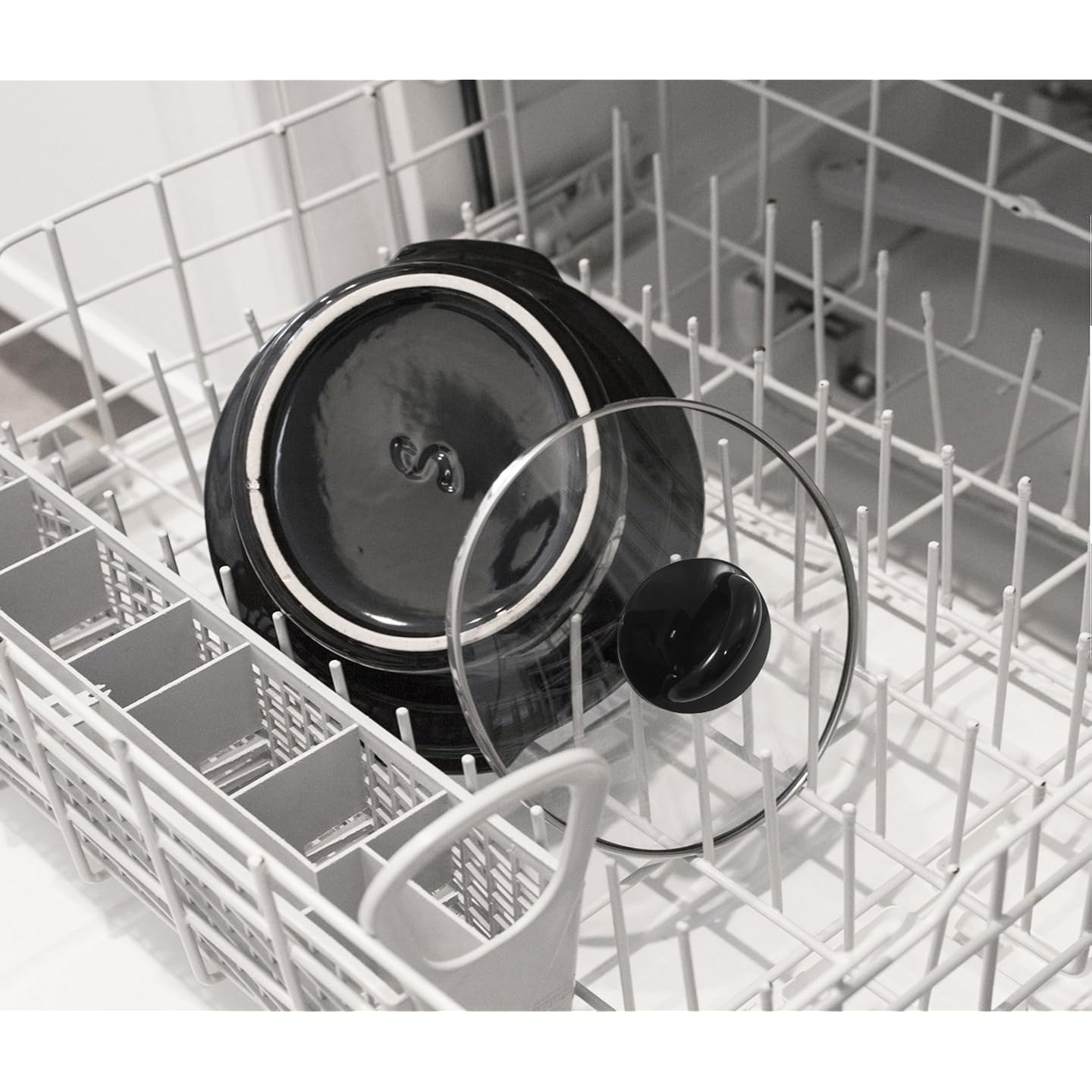 Elite Gourmet Mst-350B Electric Slow Cooker, Adjustable Temp, Entrees, Sauces, Stews & Dips, Dishwasher Safe Glass Lid & Crock (3 Quart, Black)