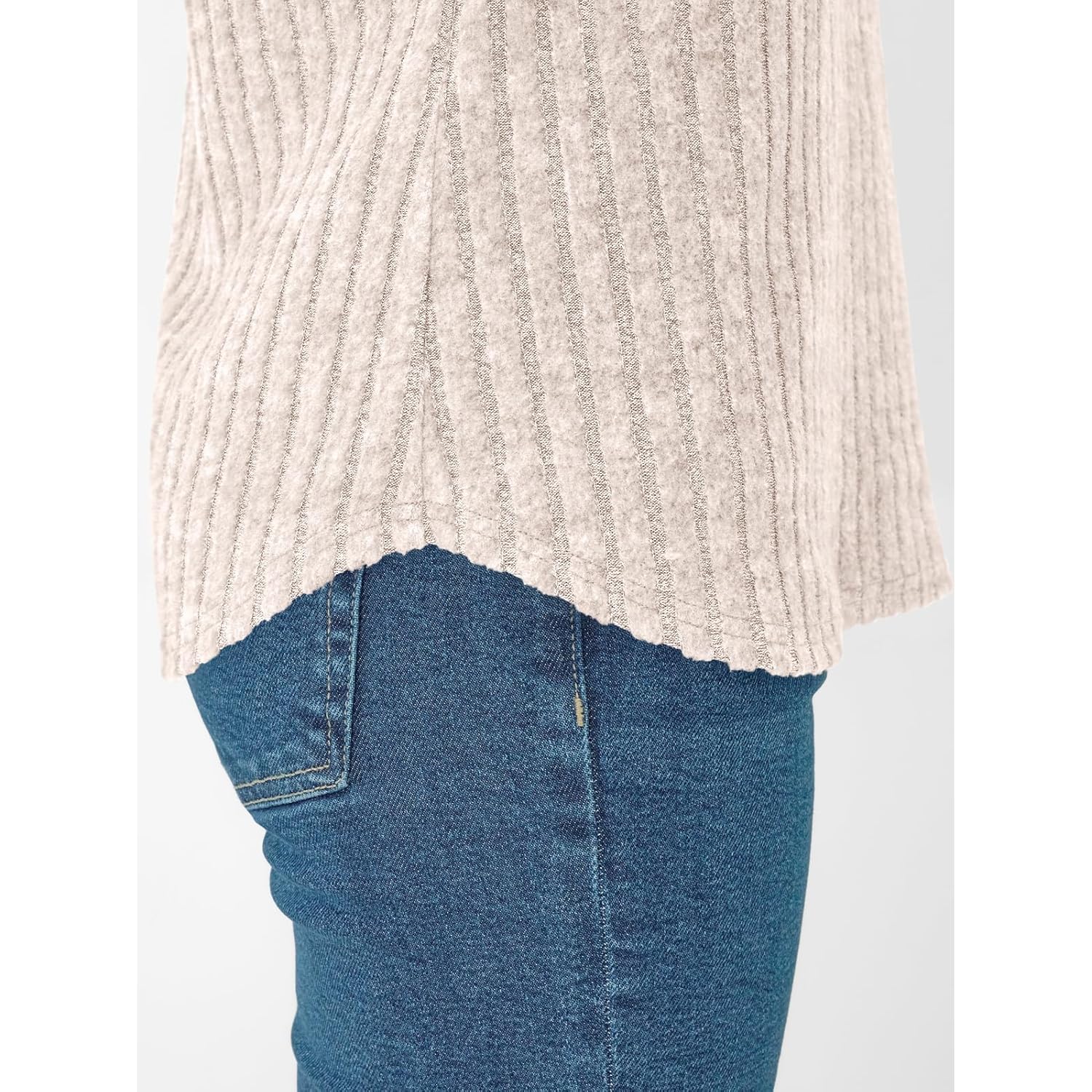 Womens Spring Tops 2026 Summer Dressy Casual Blouses Short Sleeve Cute V Neck Sweater Shirts Fashion Vacation Clothes