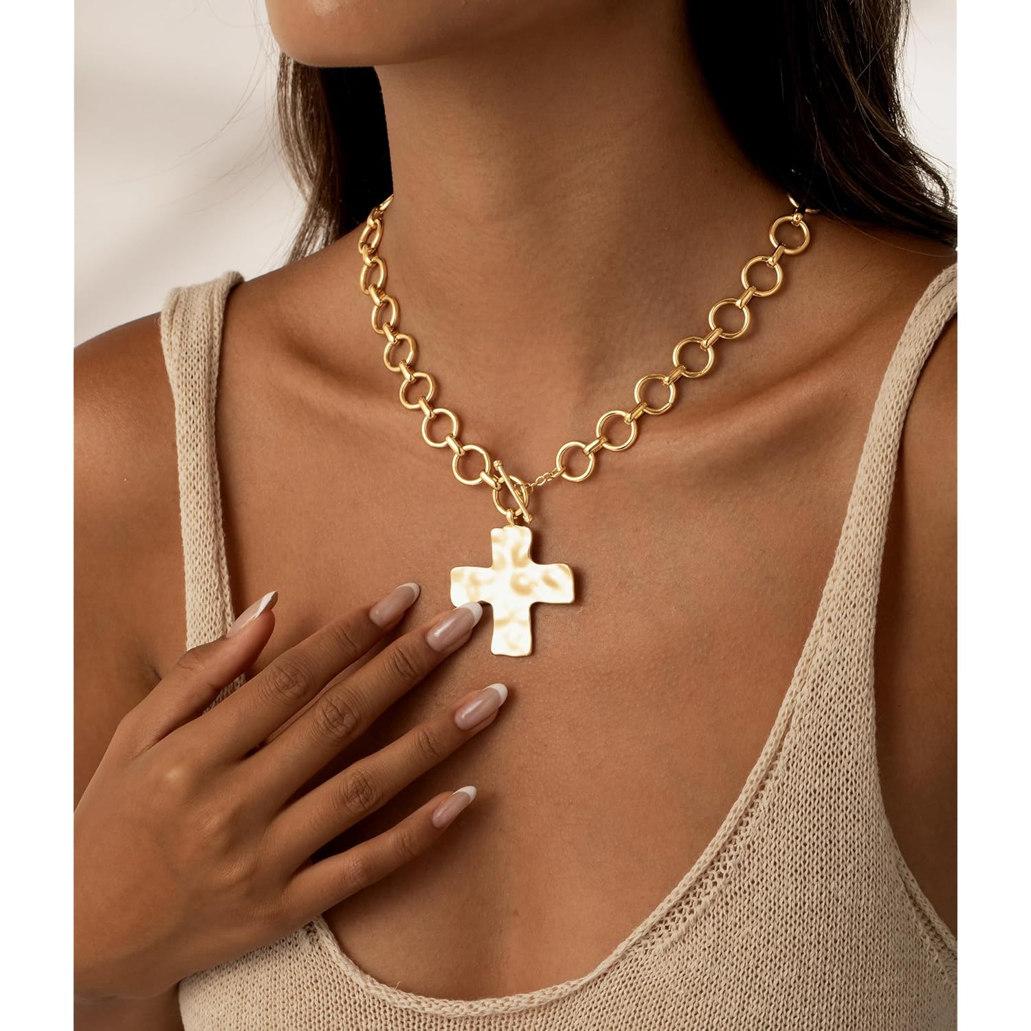 CHESKY 14K Gold Plated Chunky Cross Necklace for Women, Statement Cross Necklace Big Hammered Bold Cross Heart Pendant Necklace Trendy Gold Toggle Necklaces Vintage Jewelry