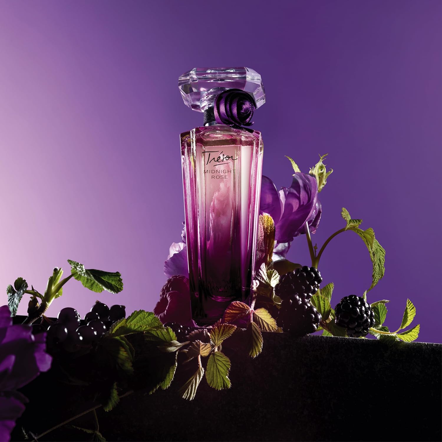 Lancôme Trésor Midnight Eau de Parfum - Long Lasting Fragrance with Notes of Raspberry, Blackcurrant & Vanilla Musk - Warm & Floral Women's Perfume