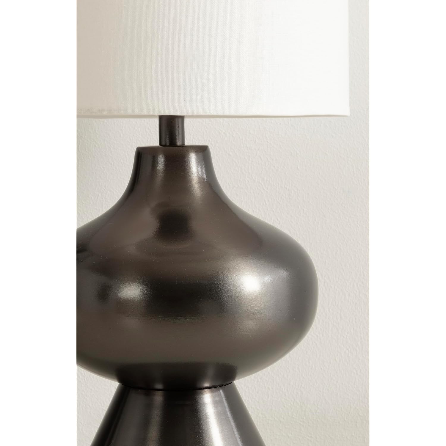 Kate And Laurel Bahira Modern Metal Bedside Table Lamp, 8 X 8 X 17, Gunmetal, Sculptural Decorative Tabletop Desk Lamp With Linen Shade For Living Room Decor