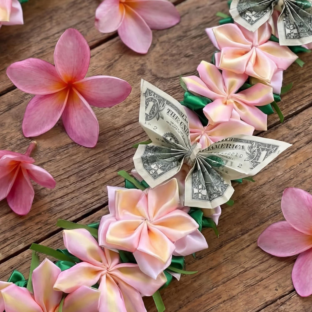 Knitgrip 47 Inch Class of 2026 Graduation Lei Hawaiian Nut Lei 2026 Kukui Nuts Necklace for Women Men Graduation Ceremony