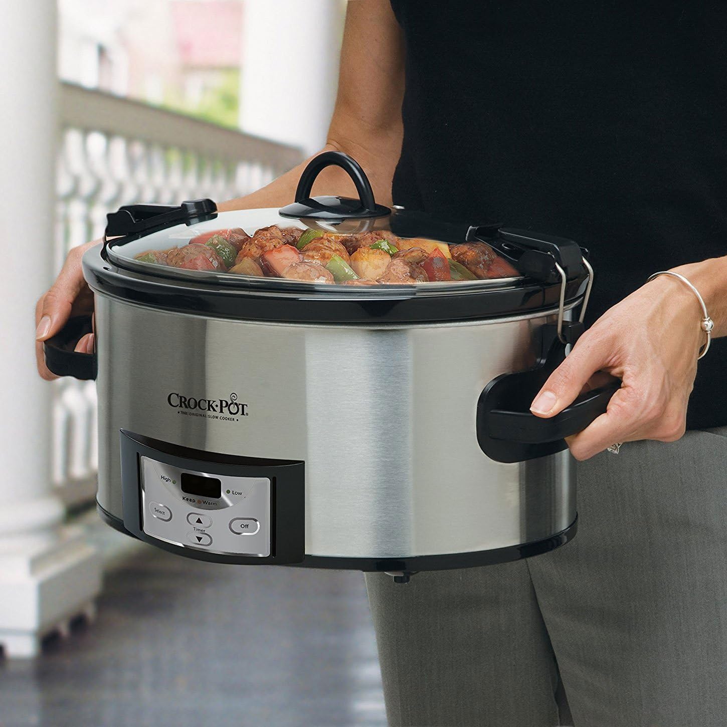 Crock-Pot 6-Quart Cook ‘n Carry Programmable Slow Cooker with Digital Timer, Family-Size Serves 7+ People, Removable Stoneware with Warming Setting, Dishwasher Safe for Easy Cleanup, Stainless Steel