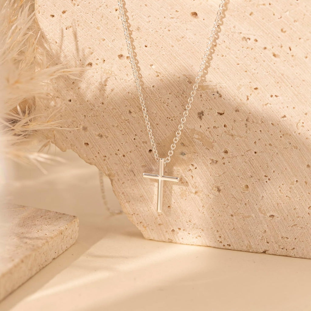 Cross Necklace for Women, Dainty 14K Gold Plated Cross Pendant Necklace Small Cross Choker Cute Gold Necklaces for Women Trendy Cute Baptism Religious Faith Jewelry Teen Gifts