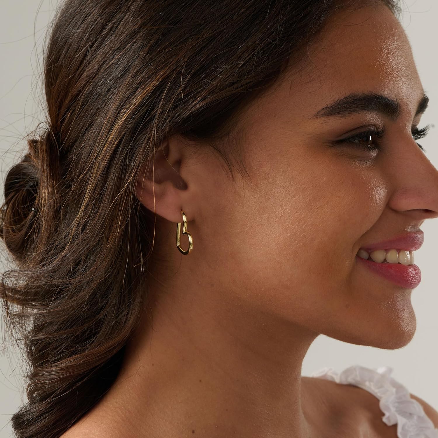 LLWOM Gold Huggie Earrings for Women-14k Gold/Silver/Rose/Black Plated Heart Hoop Earrings Hypoallergenic Lightweight Hoops Gifts