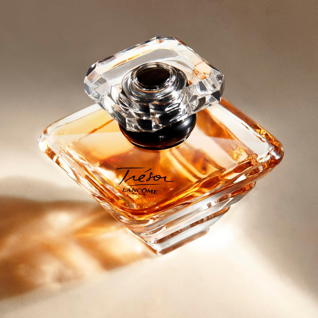 Lancôme Trésor Eau De Parfum - Long Lasting Fragrance With Notes Of Rose, Lilac, Peach & Apricot Blossom - Elegant & Romantic Women'S Perfume