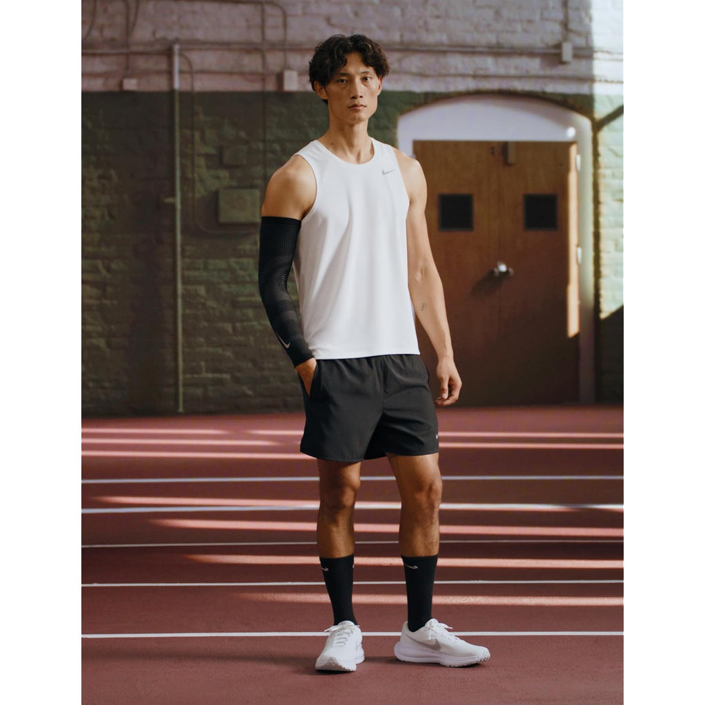 Nike Men'S Revolution 8 Road Running Shoes
