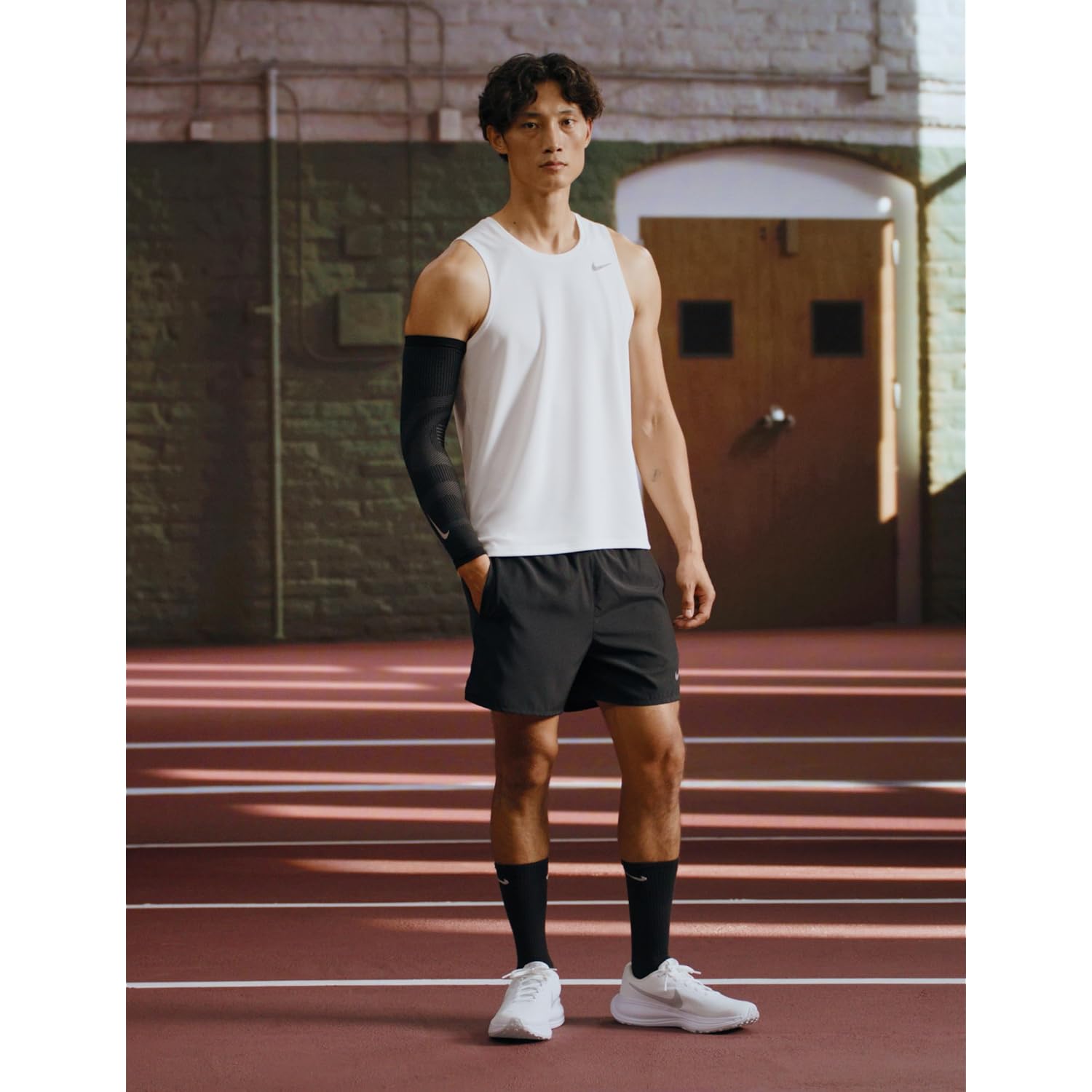 Nike Men'S Revolution 8 Road Running Shoes