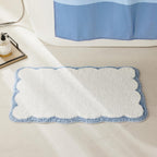 Luxury Microfiber Bathroom Rugs, White Bath Rug With Blue Scalloped Piping Cute Aesthetic Preppy Bath Mat For Bathroom, Tub, Floor Carpet, Sink, Shower, Anti Slip, Absorbent, 32X20