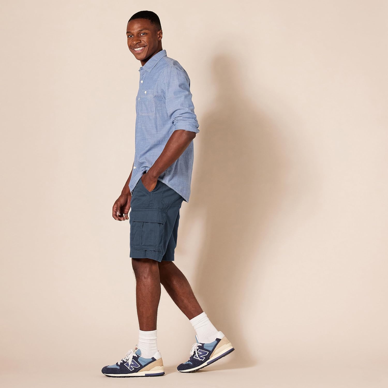 Amazon Essentials Men'S 10" Classic-Fit Cotton Cargo Shorts With Pockets, Zip Fly, Button Waist (Available In Big & Tall)