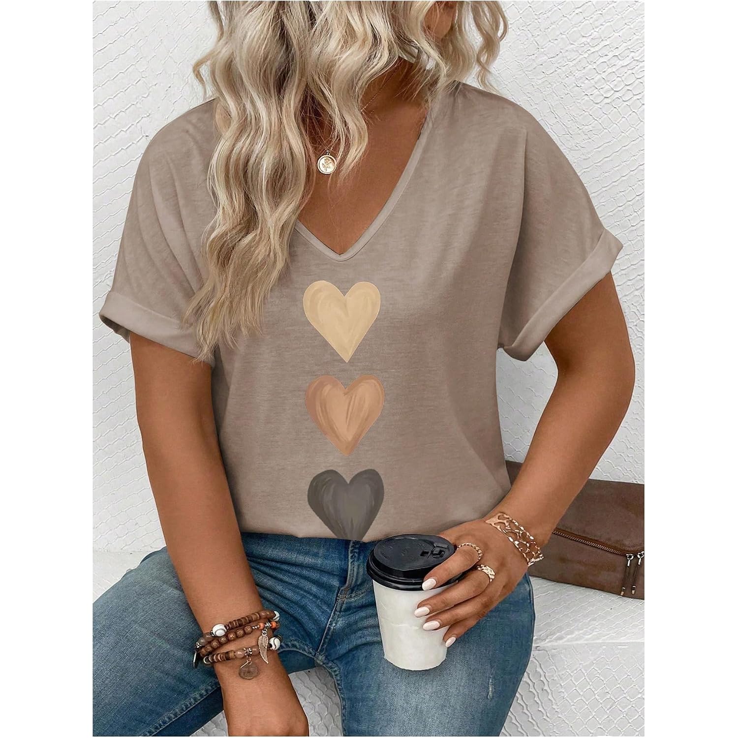 SOLY HUX Women's Plus Size Short Sleeve T Shirts V Neck Heart Graphic Summer Tee Tops Khaki Hearts