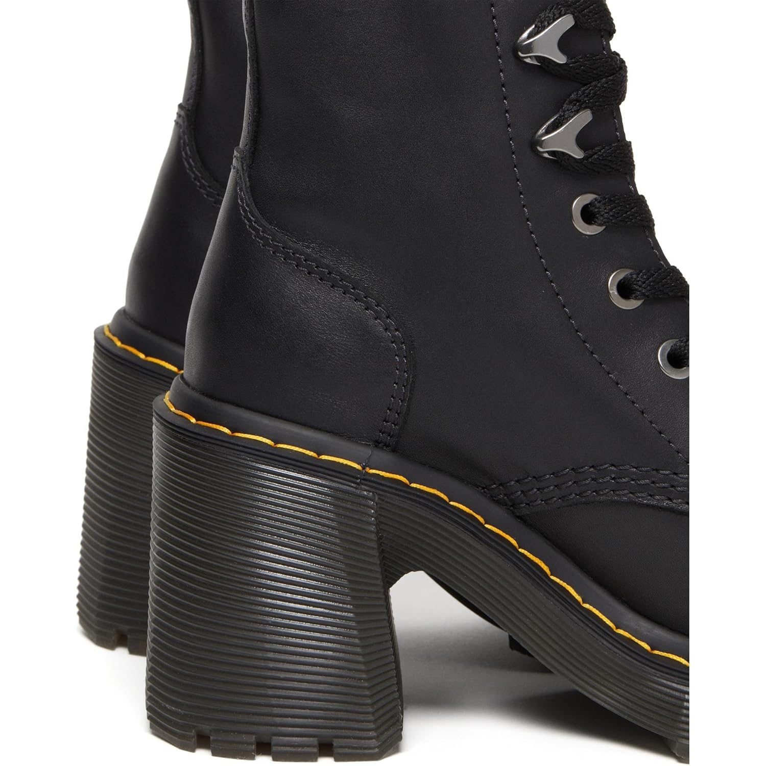 Dr. Martens womens Jesy 6 Tie Boot