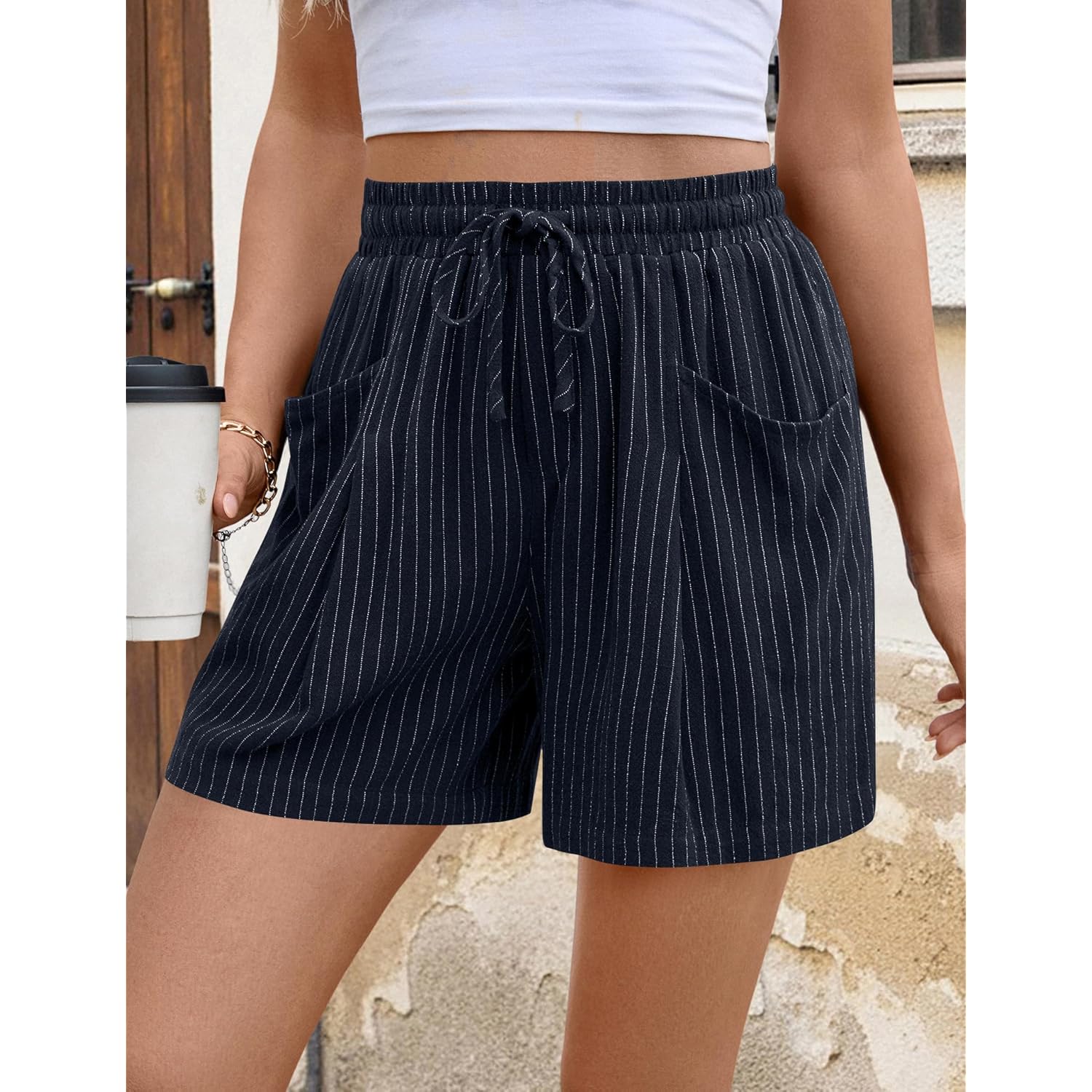Linen Shorts Women Casual Wide Leg High Waisted Summer Outfits Comfy Elastic Waist Beach Shorts with Pockets