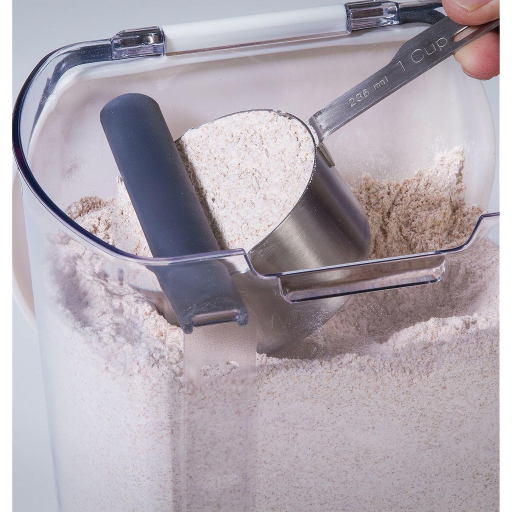Prokeeper Flour Storage Container, 4-Quart Capacity, Includes Leveling Bar For Mess-Free Measuring