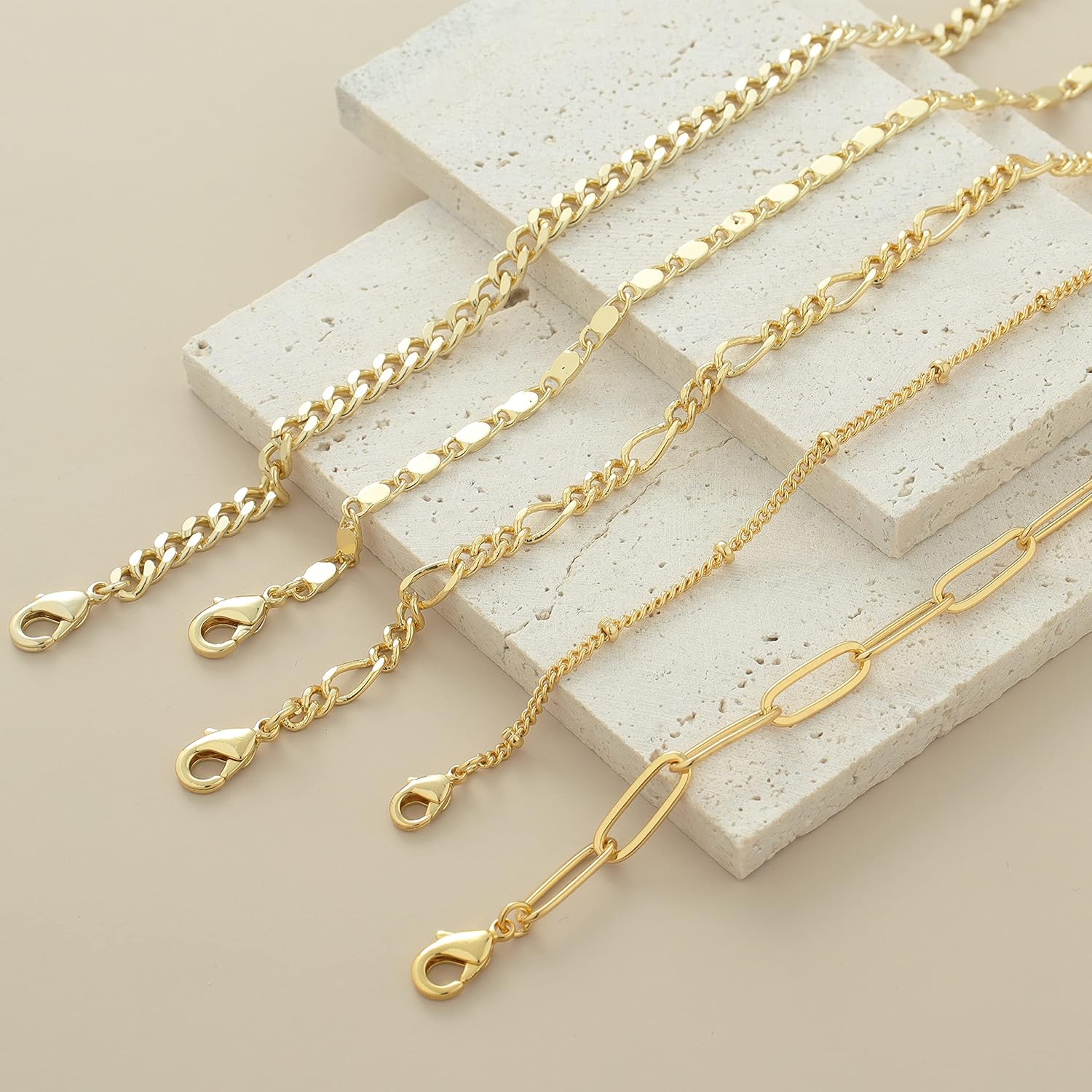 Gokeey Ankle Bracelets for Women, 14k Gold Plated Jewelry Set Waterproof Layered Cuban Figaro Link Chain Anklets Set Gold Anklets Summer Boho Beach Jewelry Gift Adjustable Size