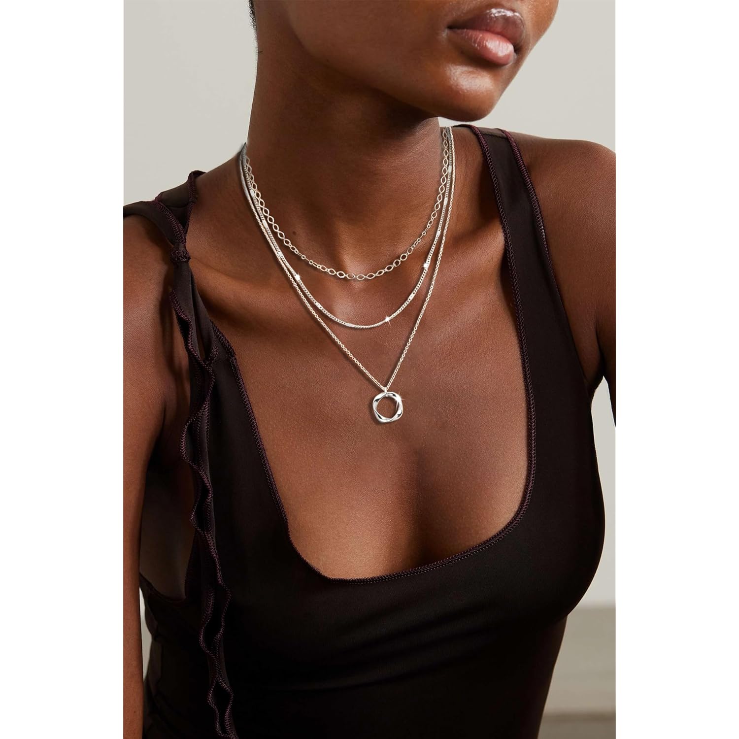 Cuzmly Layered Silver Necklaces for Women, Sterling Silver Stackable Stack Choker Necklaces for Women Trendy Layering Circle Pendant Chain Necklace Set Jewelry for Women