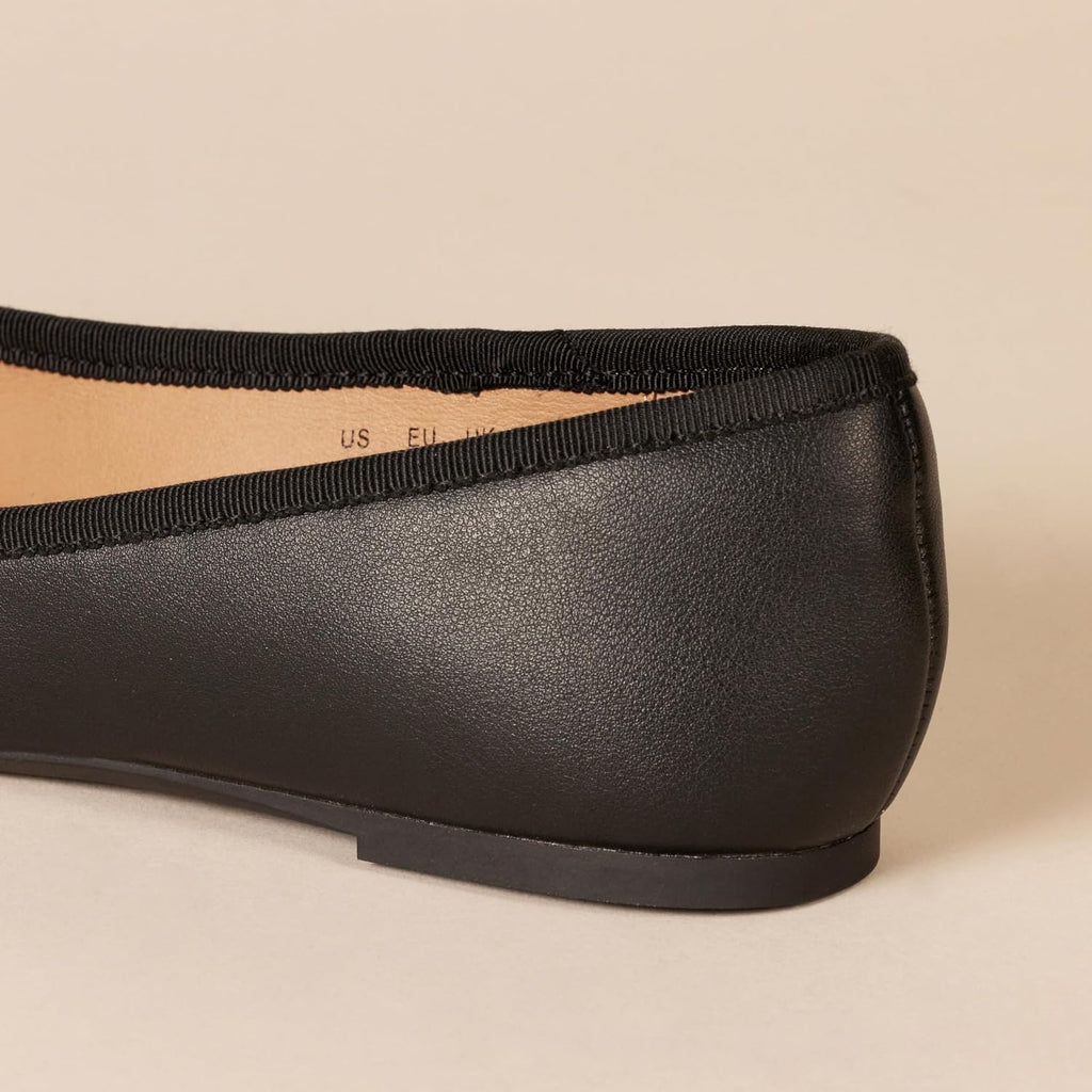 Amazon Essentials Women'S Comfortable Round Toe Ballet Flats With Bow