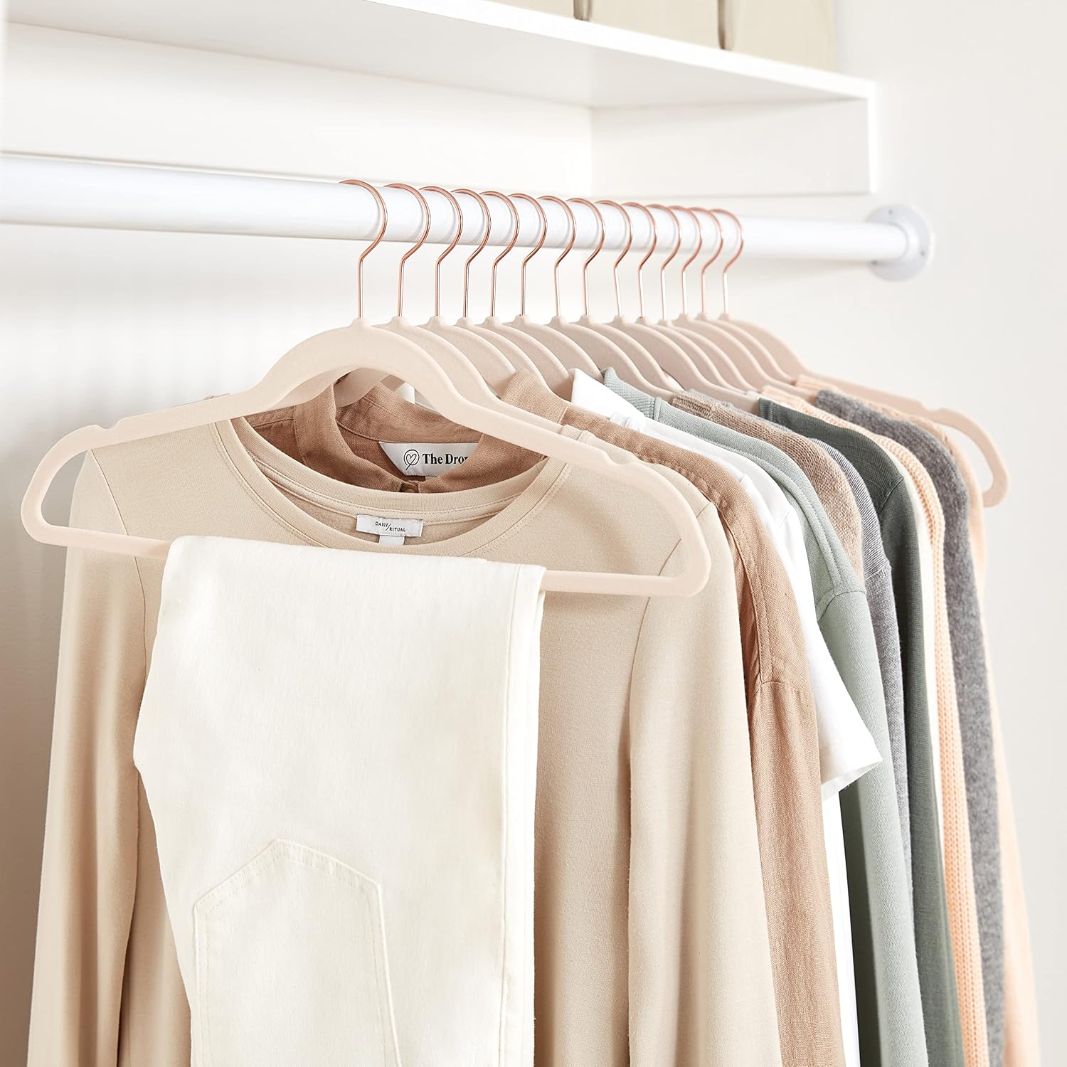 Amazon Basics Space Saving Slim Velvet Non-Slip Suit Clothes Hangers, Sturdy Construction, Closet Organizer, Pack Of 50, Blush Pink/Rose Gold