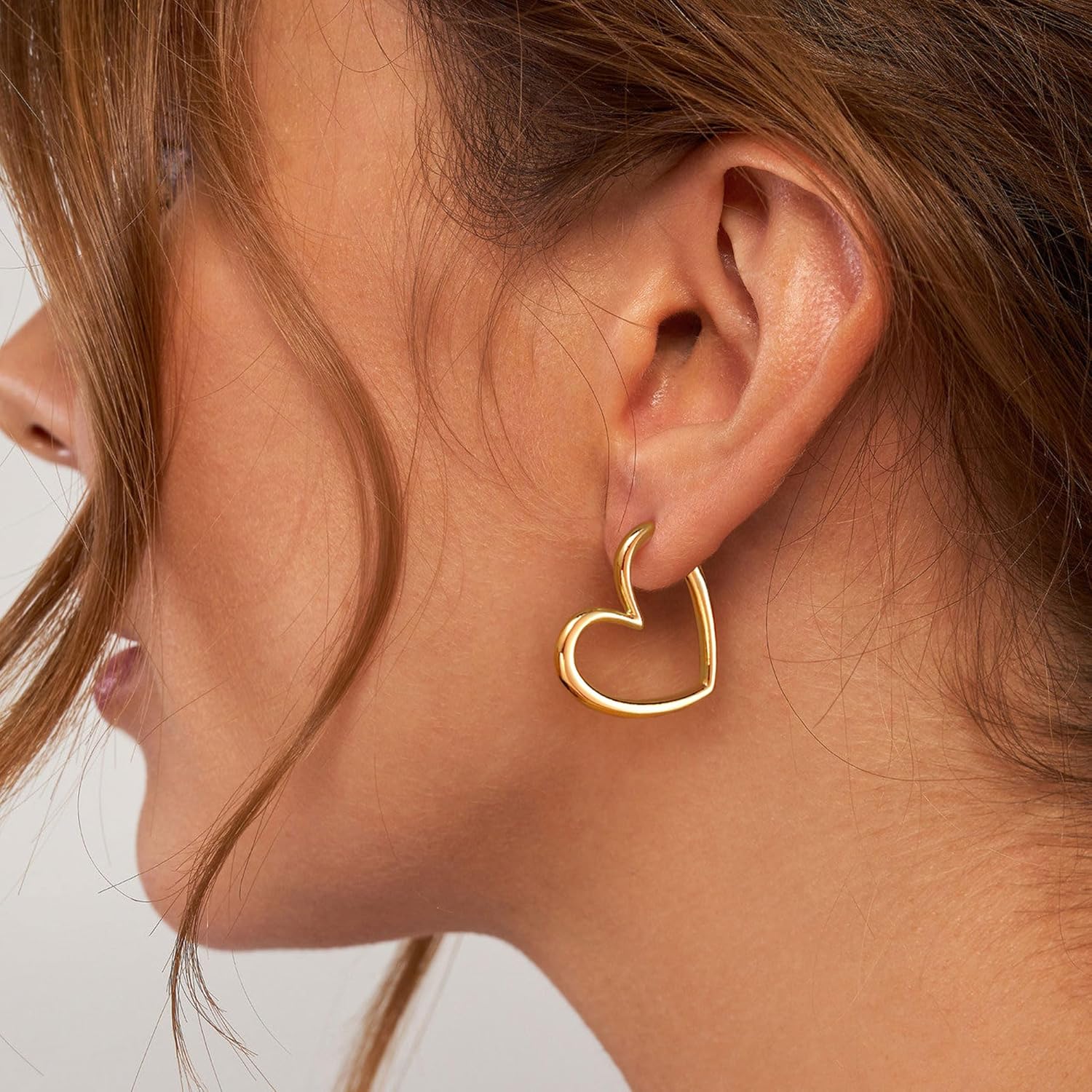 LLWOM Gold Huggie Earrings for Women-14k Gold/Silver/Rose/Black Plated Heart Hoop Earrings Hypoallergenic Lightweight Hoops Gifts