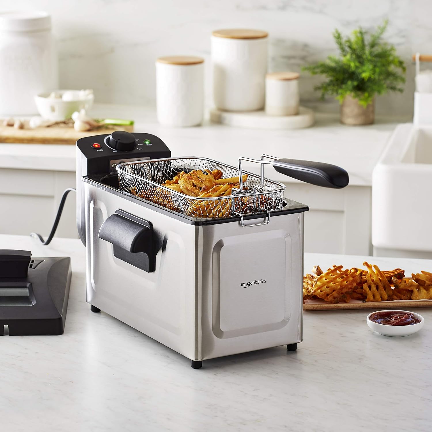 Amazon Basics 3.2-Qt (3.0L) Electric Deep Fryer With Adjustable Temperature Control, Easy Draining Basket, Viewing Window, Fast-Heating 1500W, Stainless Steel Exterior, Black & Silver