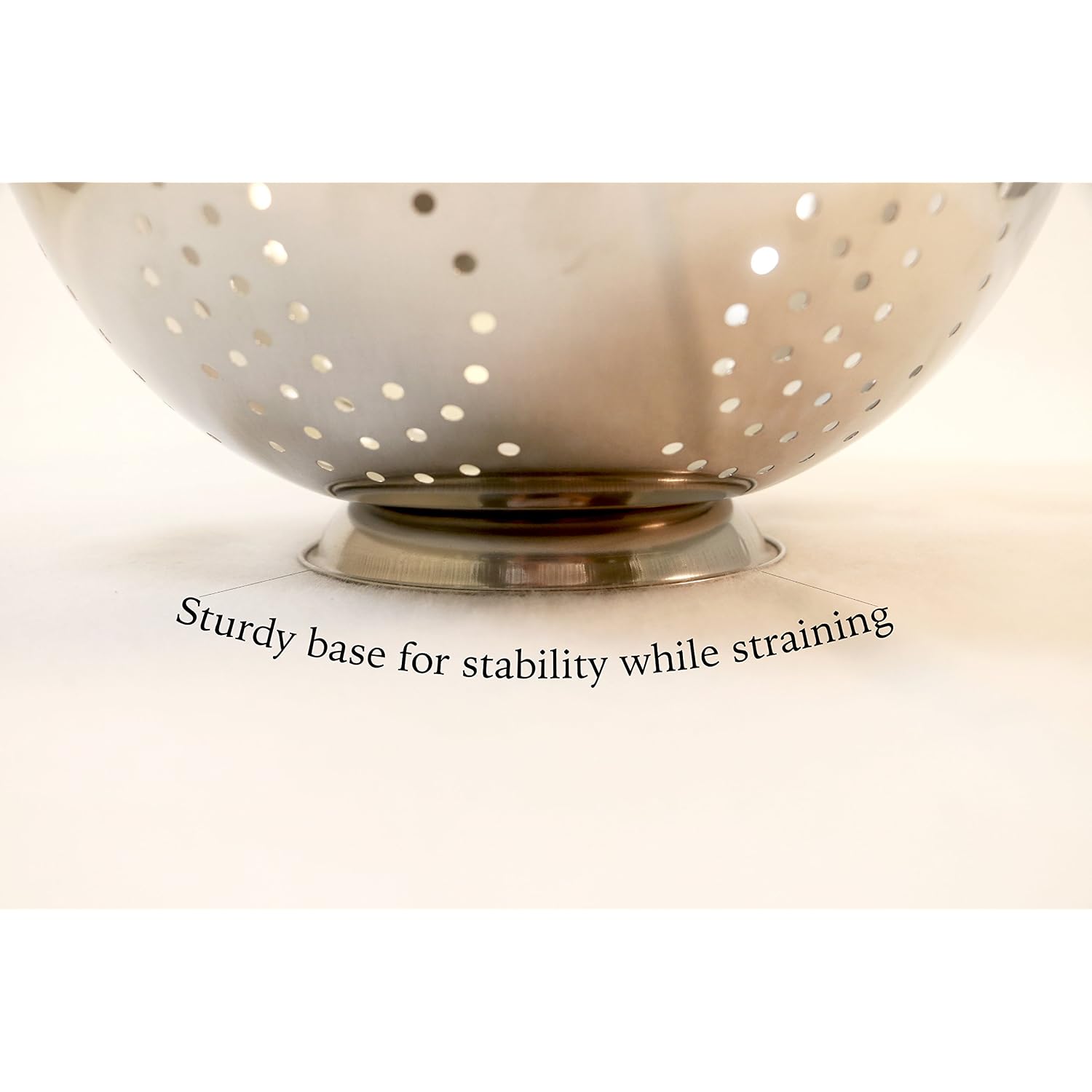 Excelsteel Heavy Duty Stainless Steel Colander 5 Qt | Easy Grip Handles | Self-Draining Base | Mirror Polished | Dishwasher Safe | Pack Of 1