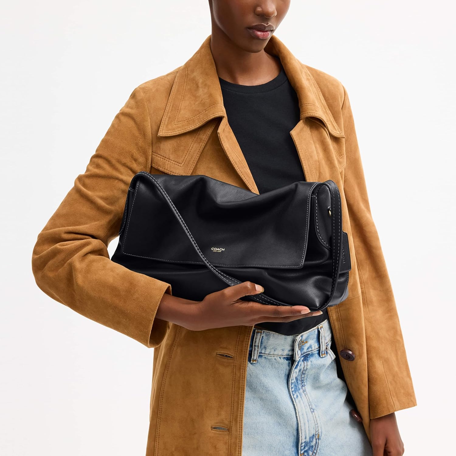 COACH Chelsea Shoulder Bag 36