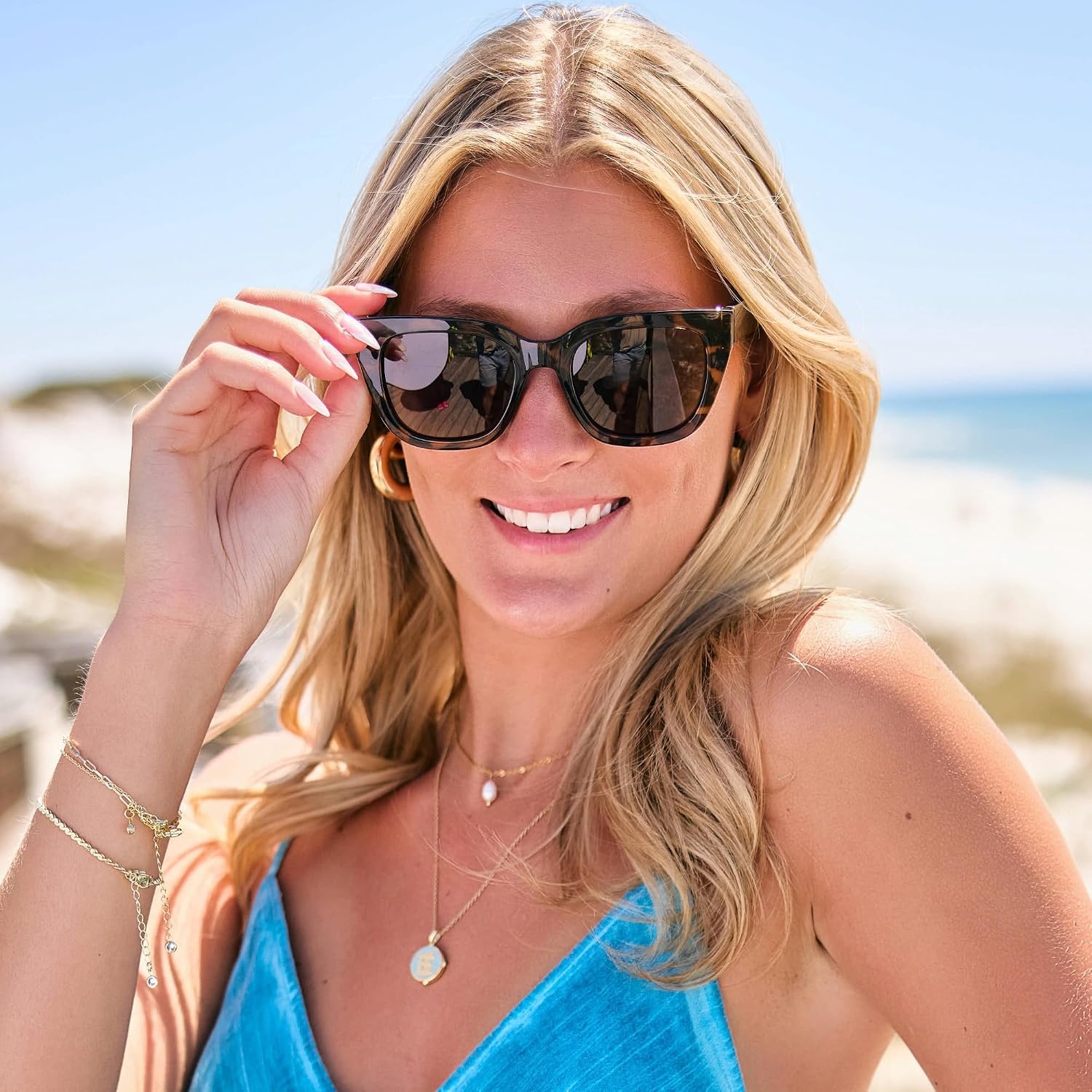 ZENOTTIC Retro Square Polarized Sunglasses for Women Vintage Sun Glasses UV400 Protection Trendy Shades Fashion Style C02 Tortoise Frame Brown Lens