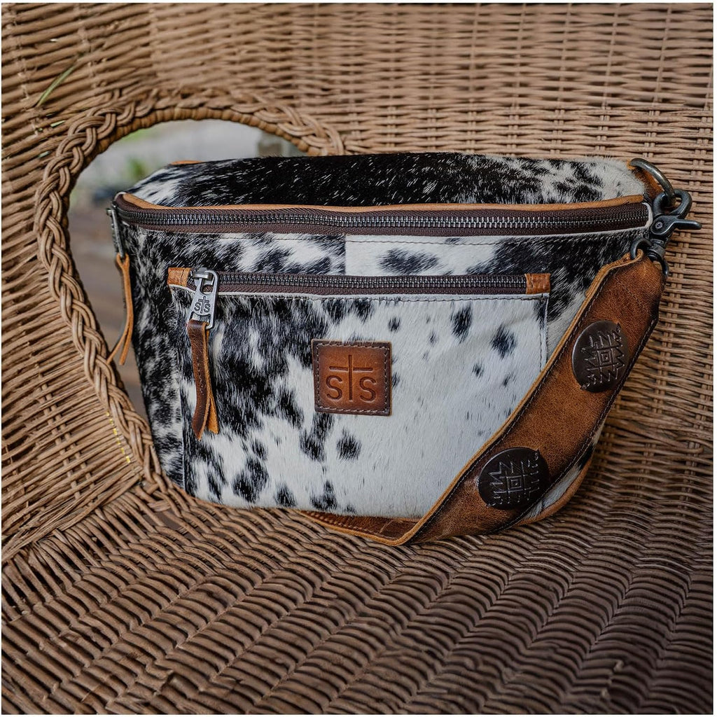 Sts Ranchwear Womens Vaquero Sachi Cowhide/Tan Leather Sling Bag Os