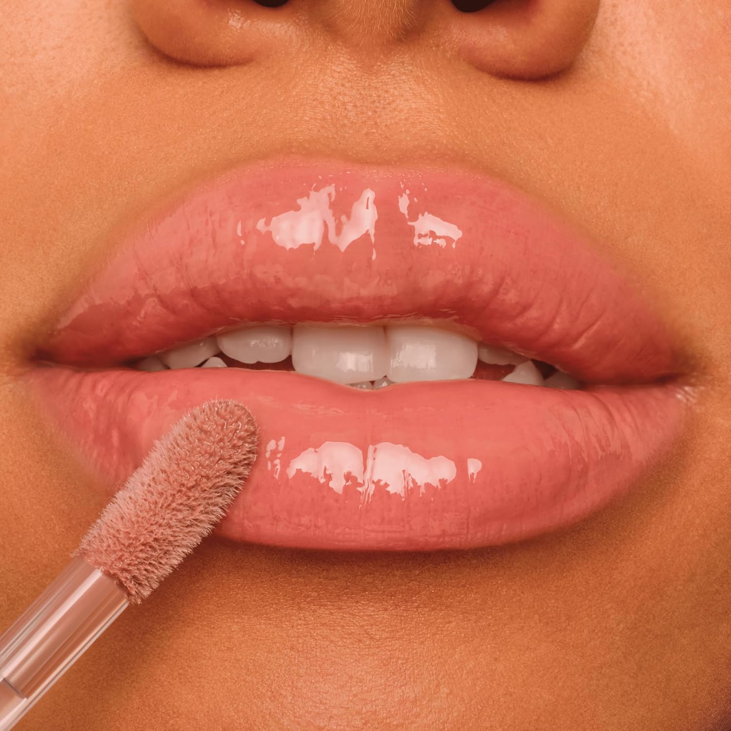 Catrice | Filler Supreme Lip Gloss with Peptides & Hyaluronic Acid | High-Shine, Hydrating Formula with Non-Sticky, Glossy Finish | Vegan & Cruelty Free (050 | Nude, Not Rude)