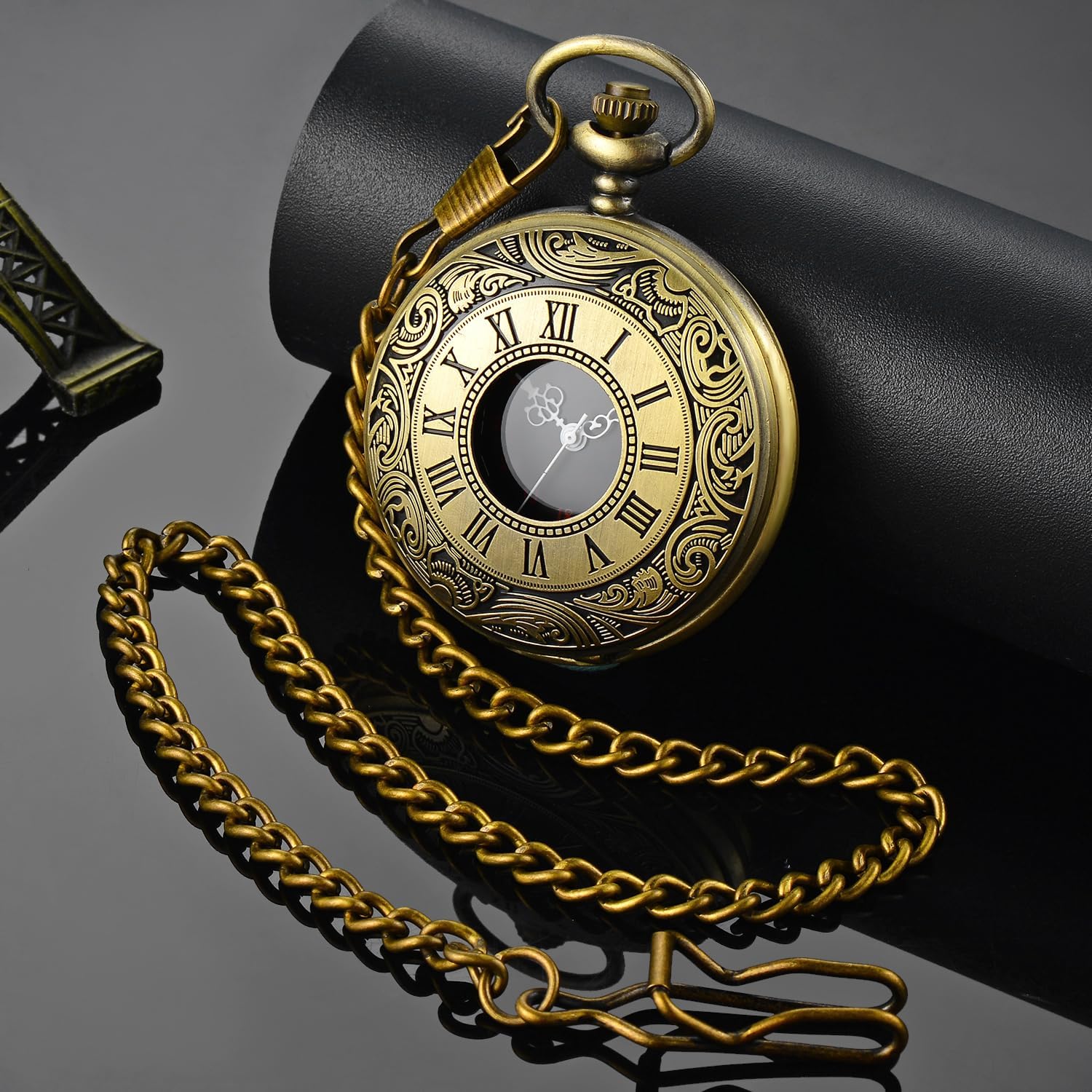 Lymfhch Vintage Pocket Watch Roman Numerals Scale Quartz Pocket Watches With Chain Christmas Graduation Birthday Gifts Fathers Day