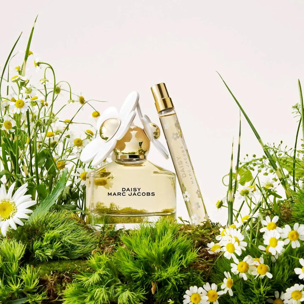 Marc Jacobs Daisy Eau De Toilette – Radiant Floral Women'S Perfume – With Notes Of Wild Berries