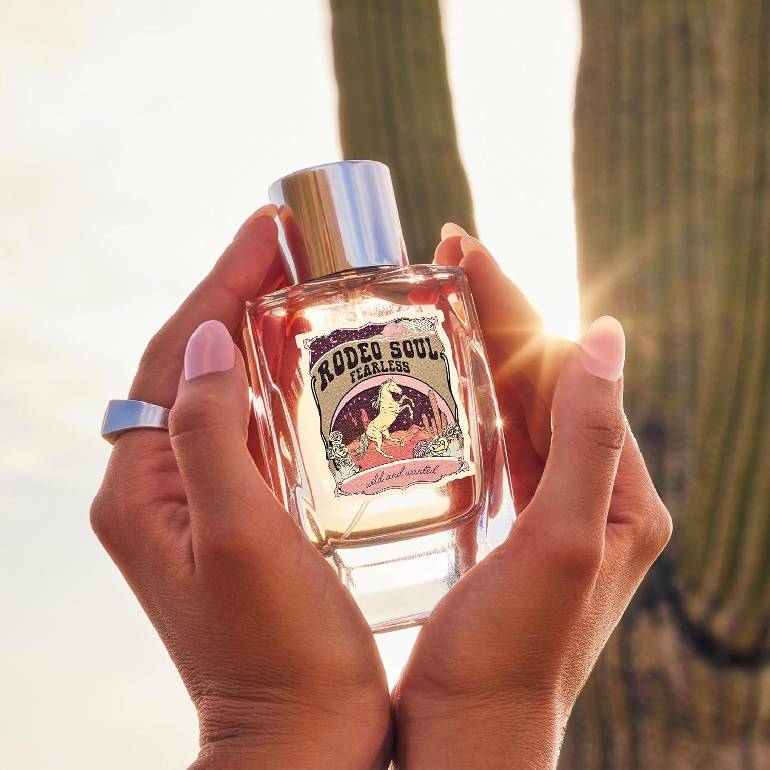 Tru Western Rodeo Soul Fearless Women’s Eau de Parfum Spray for Women, Ruby Cactus Chocolate, Coconut Milk, Desert Jasmine, Pink Moss & Sandalwood, 3.4 fl oz (100 ml)