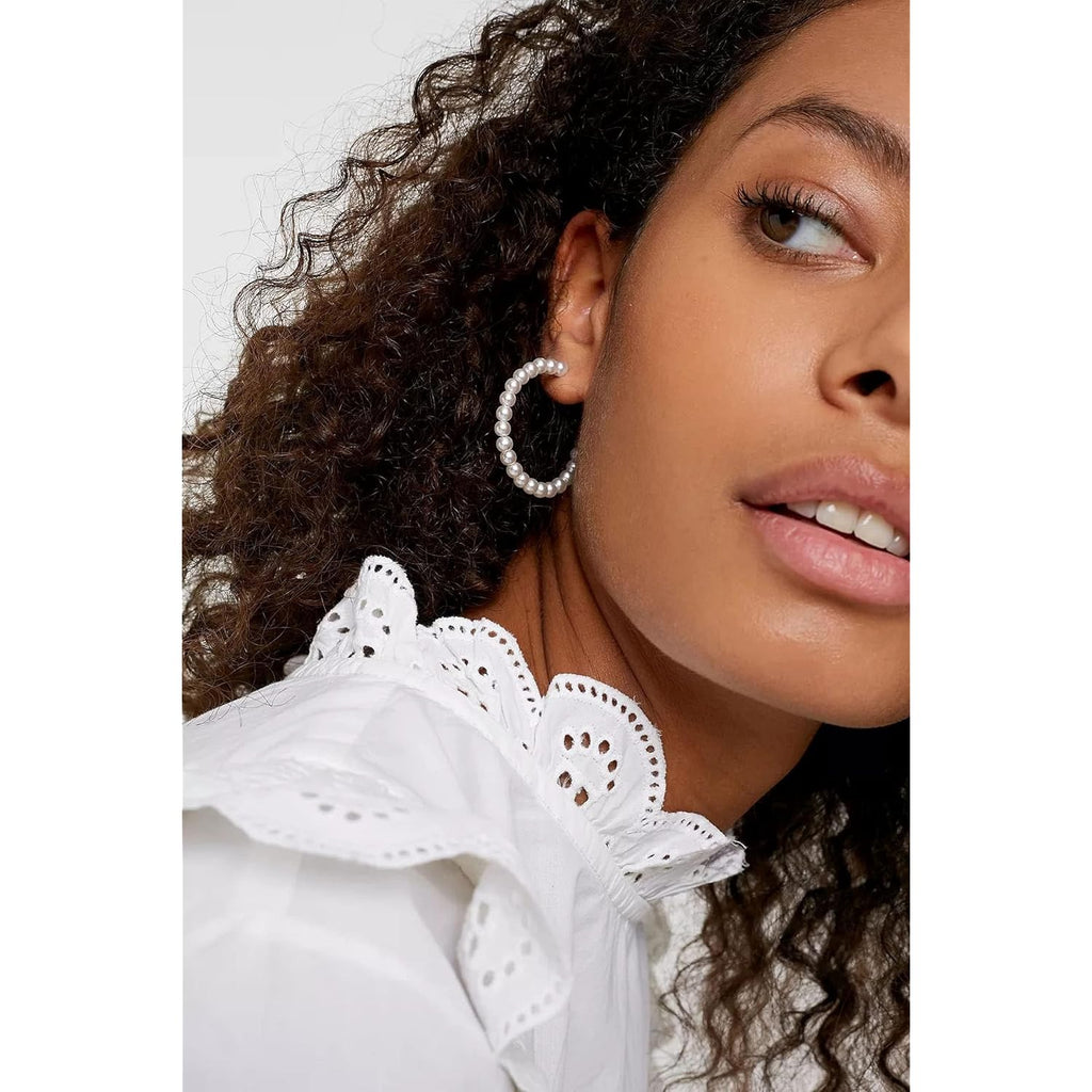 Gold Hoop Earrings Set for Women, Fashion Chunky Pearl Earrings Multipack Twisted Statement Earring Pack, Hypoallergenic Small Big Hoops Earrings for Birthday Party