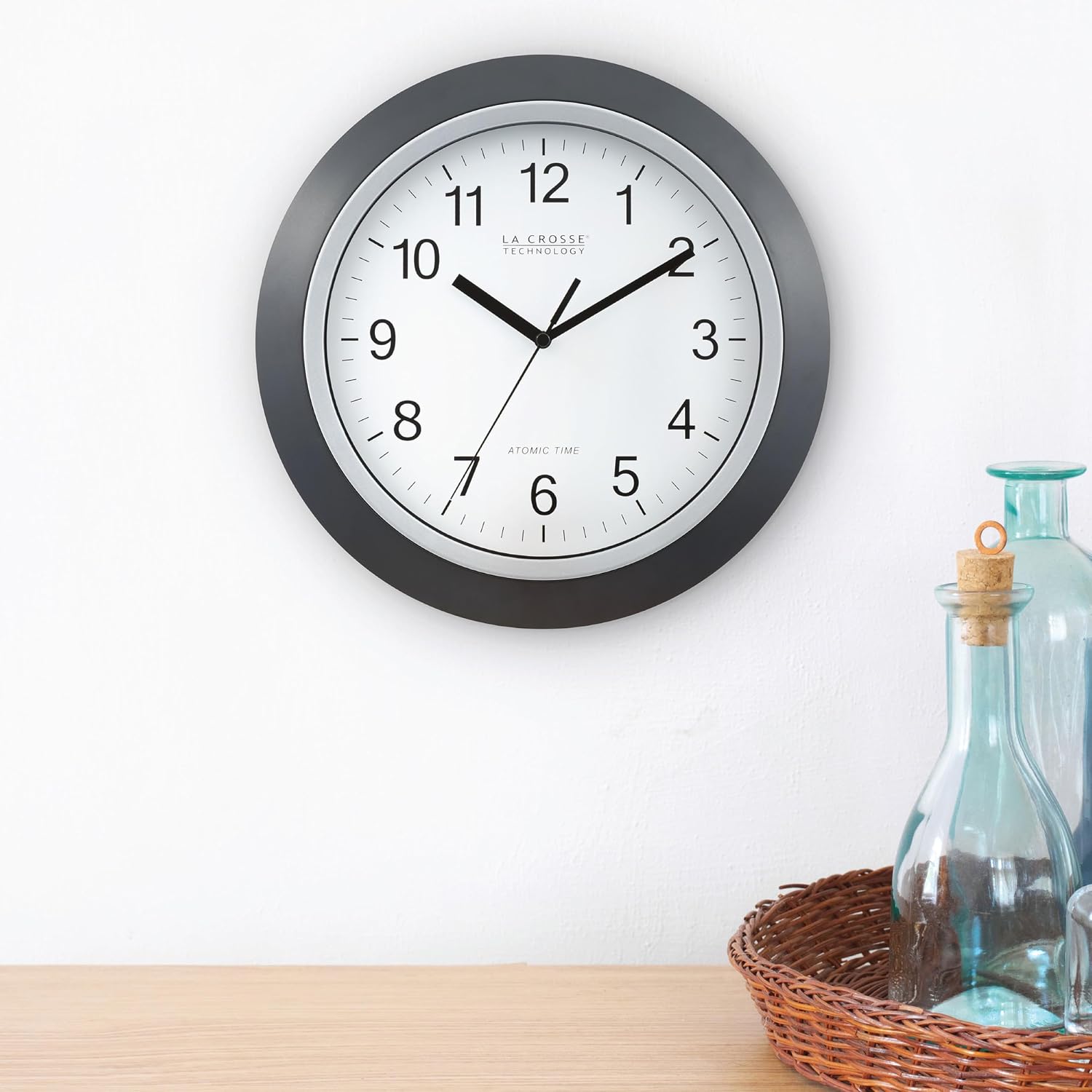 La Crosse Technology Wt-3129B 12 Inch Atomic Analog Wall Clock, Pack Of 1, Black
